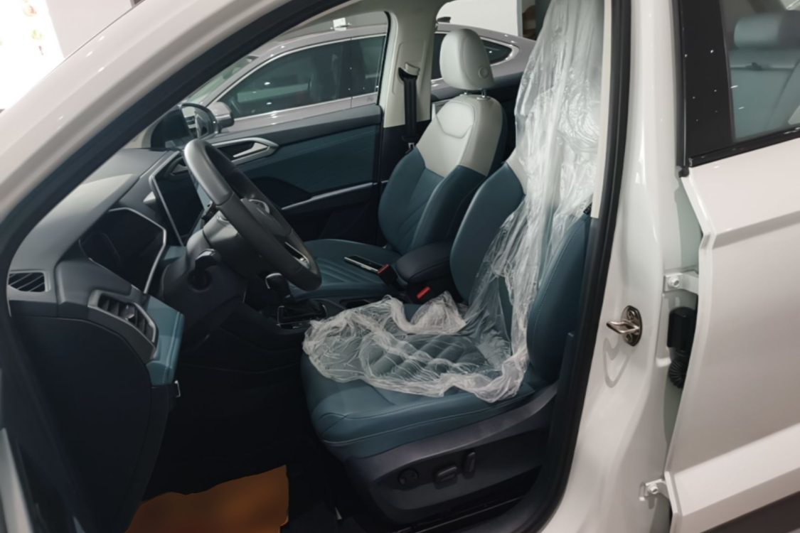 Volkswagen Tharu 2024 imagem de carro #12