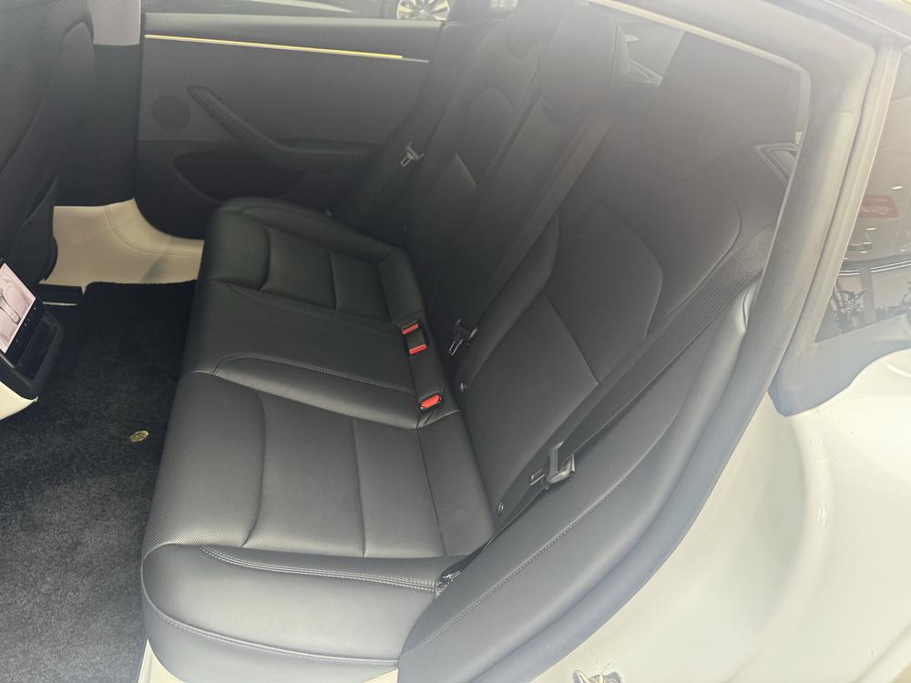 Tesla Model 3 2024 car image #16