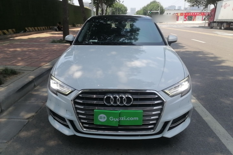Audi A3 2021 car image #3