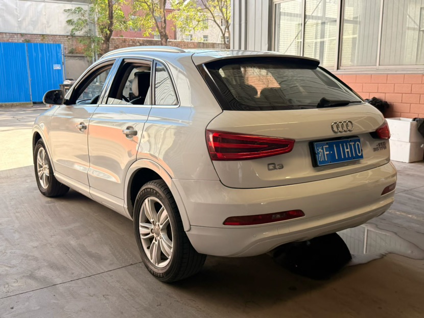 Audi Q3 2014 #5 Audi Q3 2014 car image #5