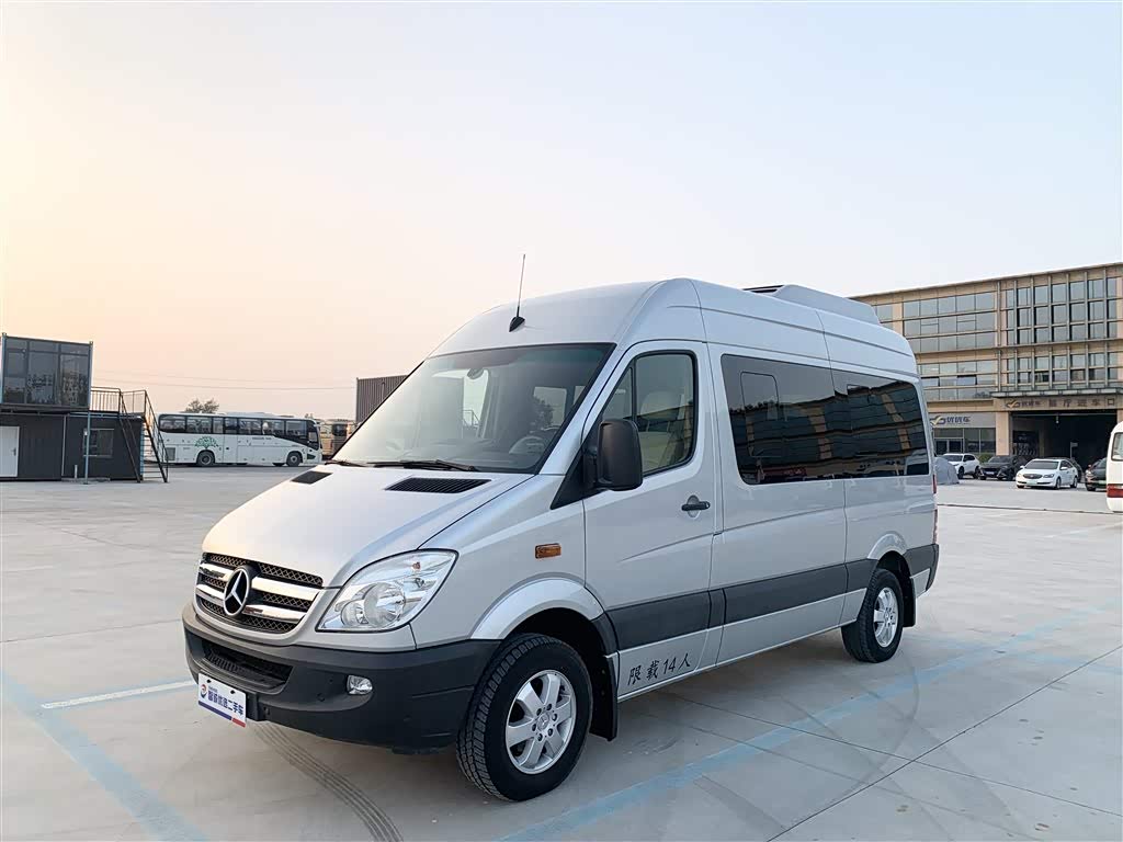 Mercedes-Benz Sprinter 2019 car image 