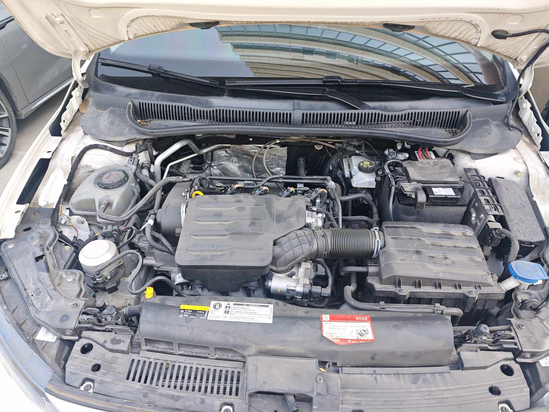 Volkswagen Polo 2021 car image #6