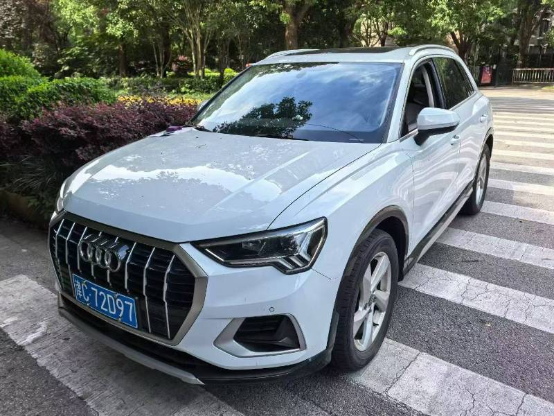 Audi Q3 2020 car image 