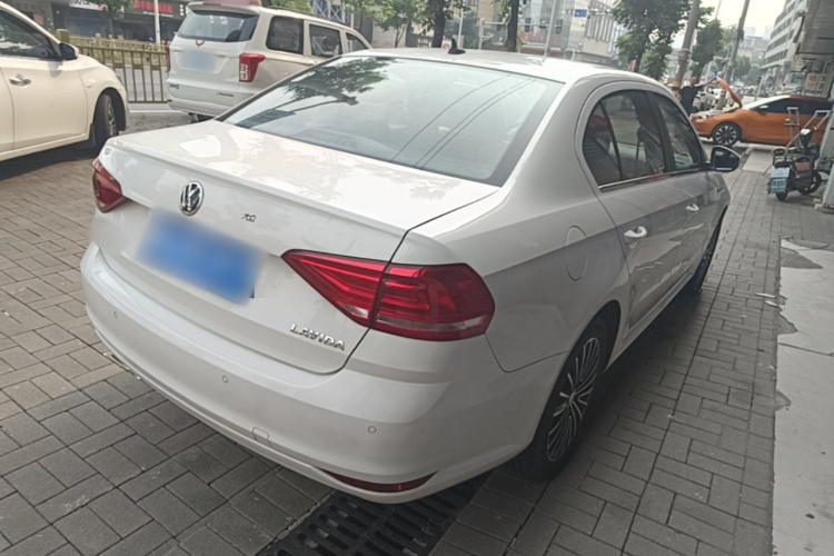 Volkswagen Lavida 2015 car image #7