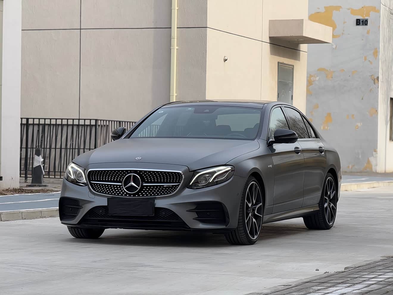 Mercedes-Benz E AMG 2018 immagine di auto 