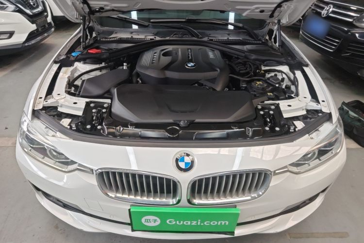 BMW 3 Series 2019 #20 BMW 3 Series 2019 car image #20