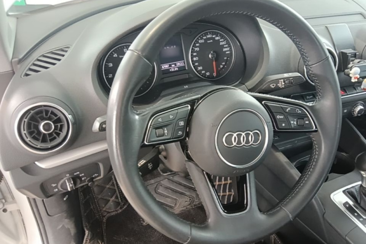 Audi A3 2020 immagine di auto #15