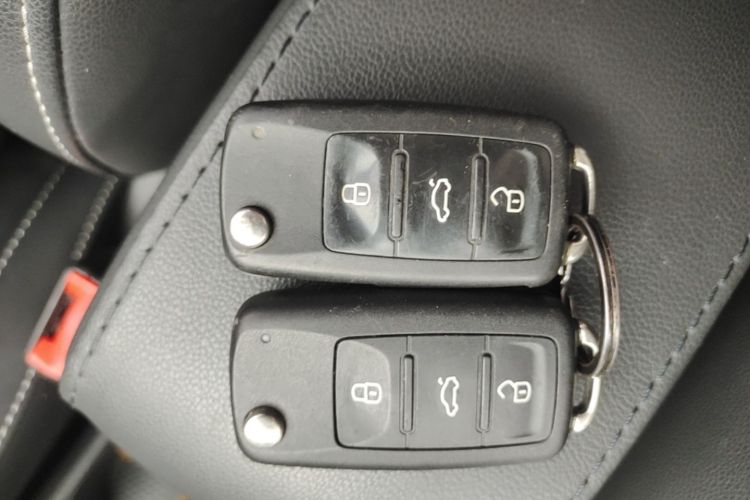 Volkswagen Lavida 2017 car image #9