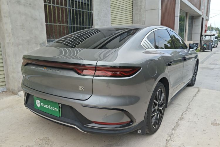 BYD Han 2023 immagine di auto #7