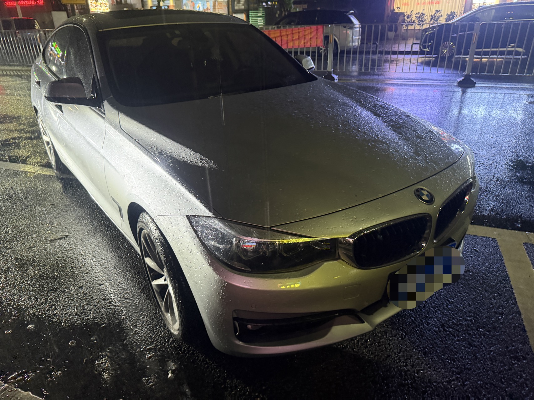 BMW 3 Series GT 2019 car image #2