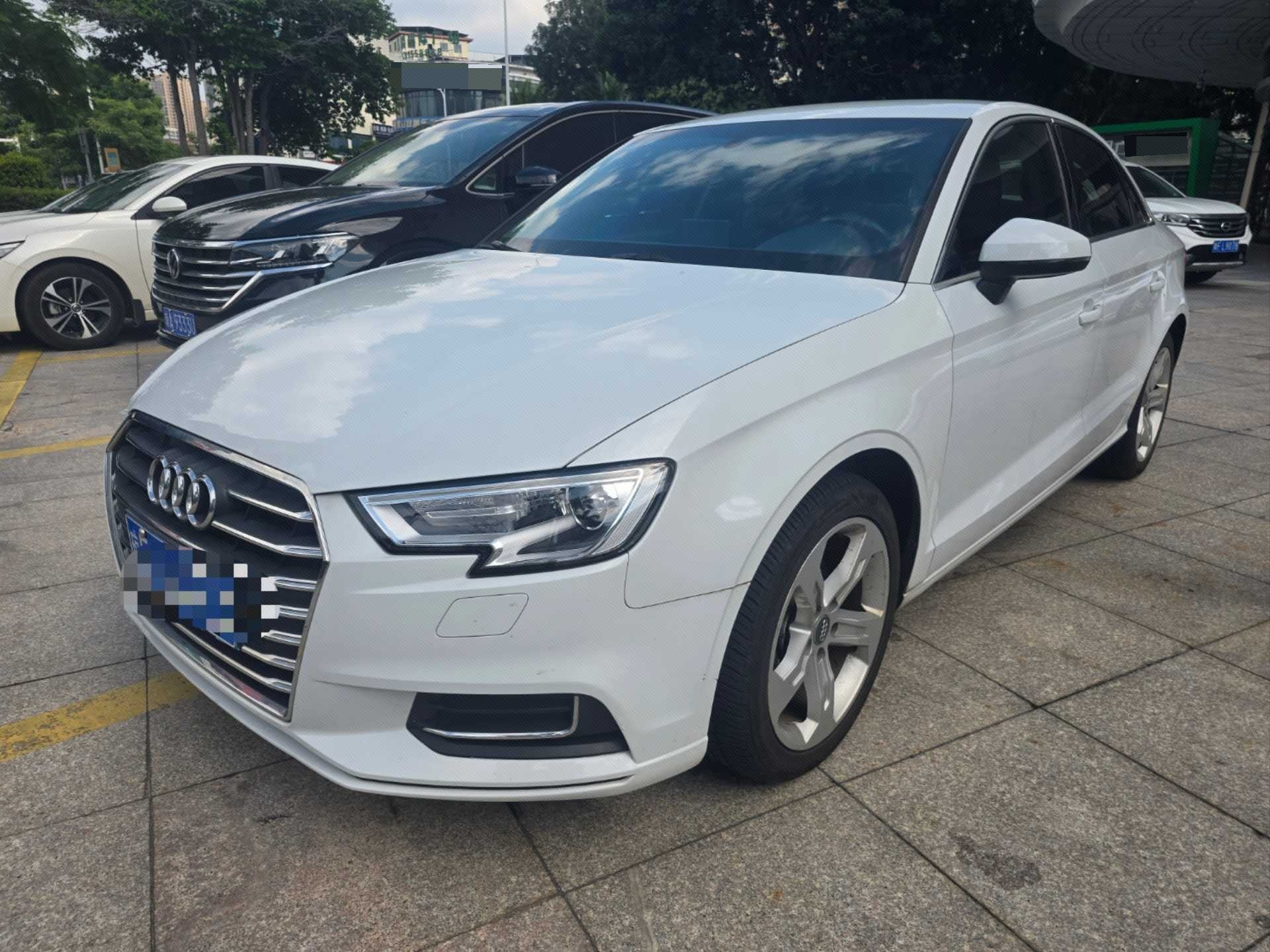 2020 image de voiture 