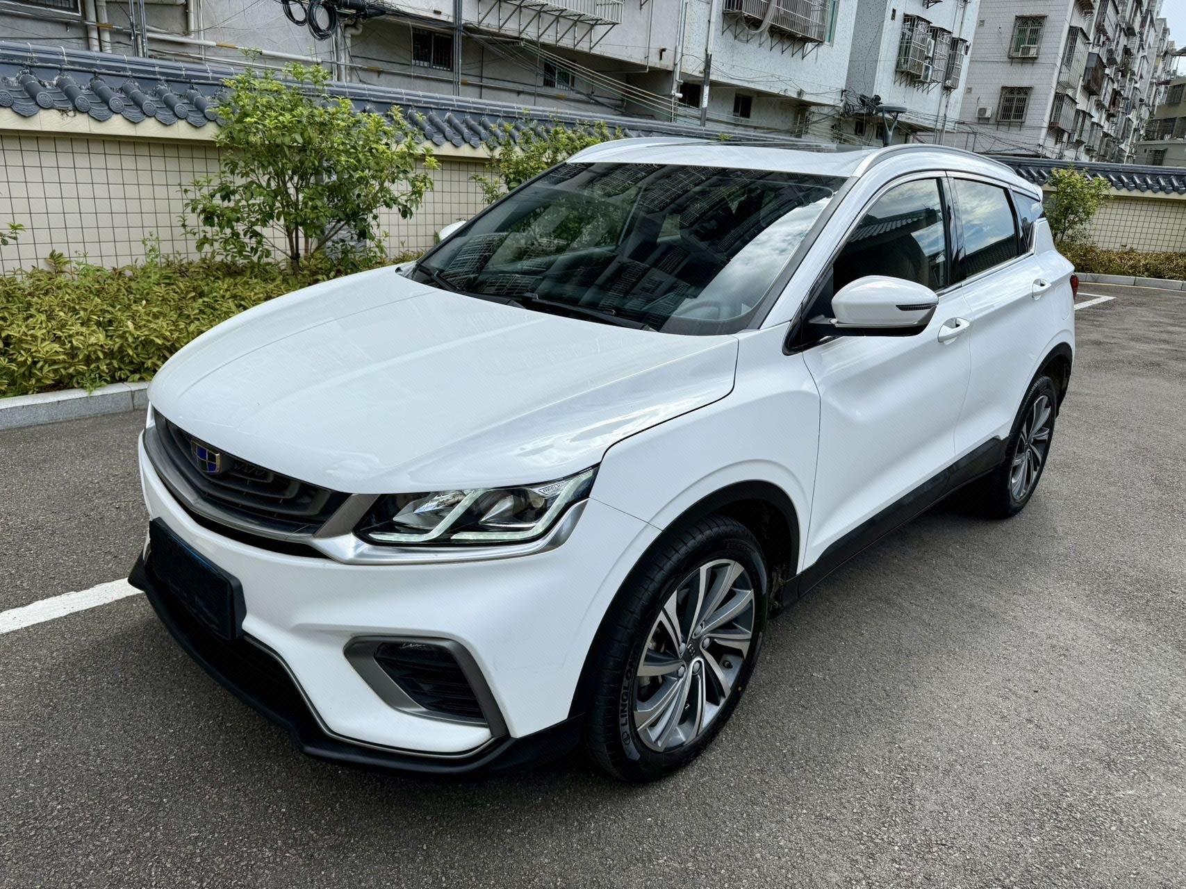 GEELY Coolray 2019 GEELY Coolray 2019 car image