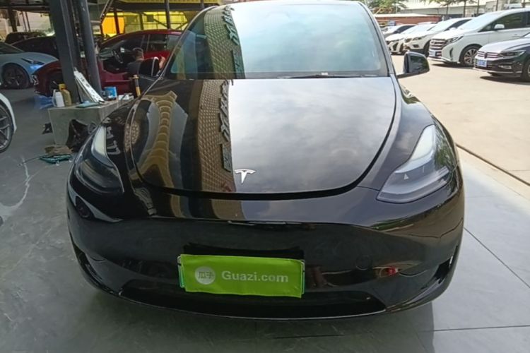 Tesla Model Y 2022 #3 Tesla Model Y 2022 car image #3