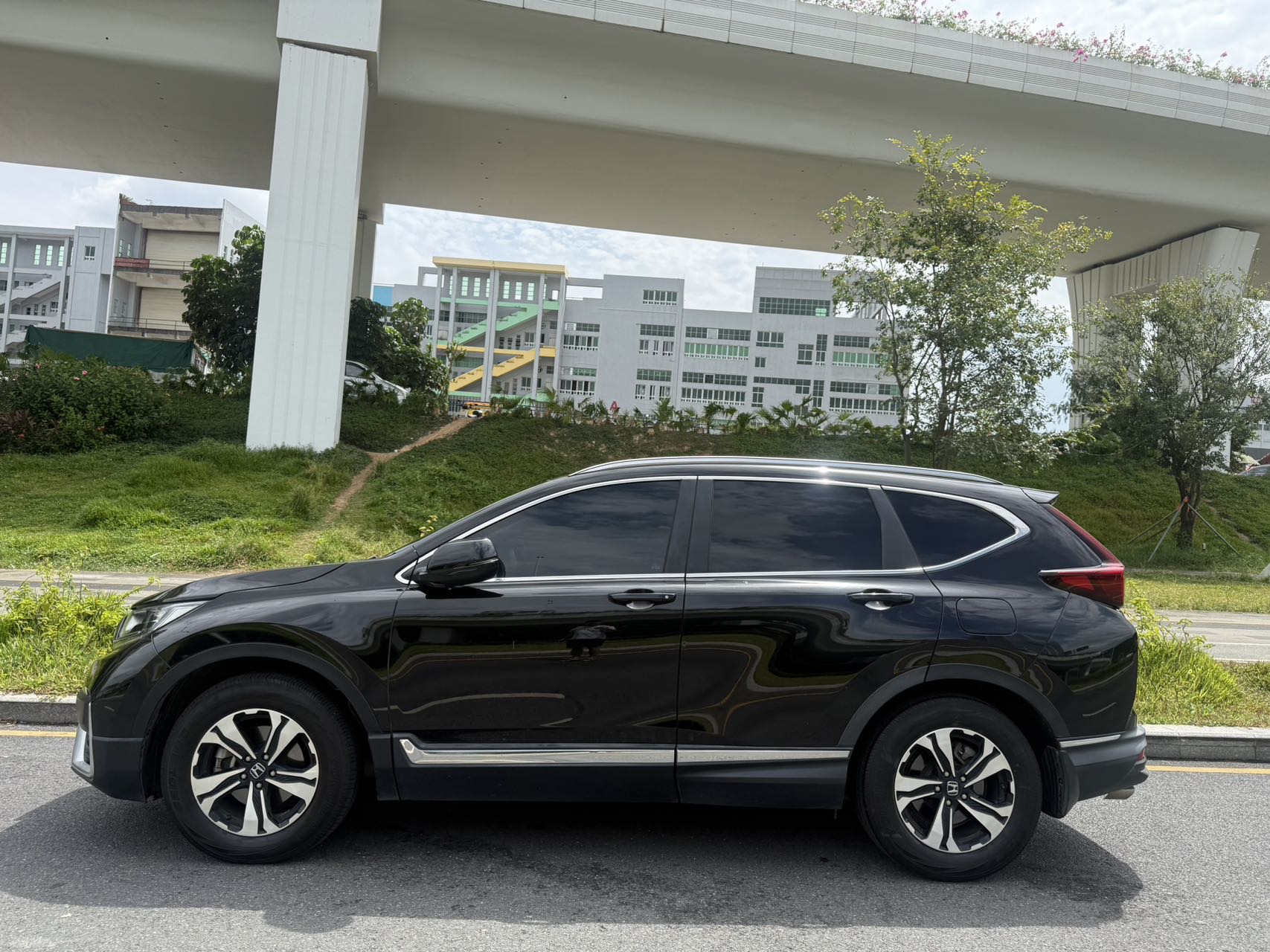 Honda CR-V 2021 car image #2