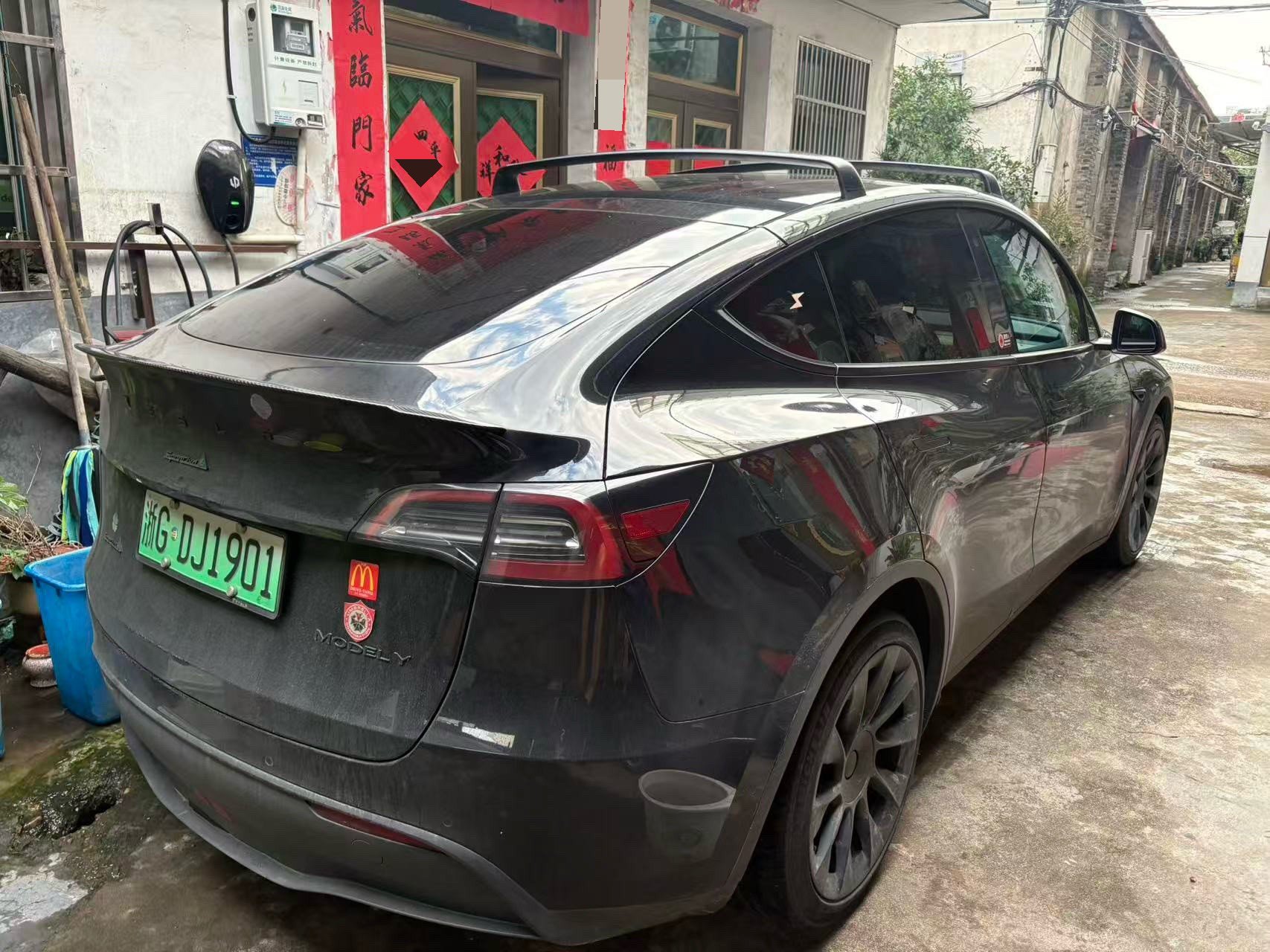 Tesla Model Y 2023 #6 Tesla Model Y 2023 immagine di auto #6