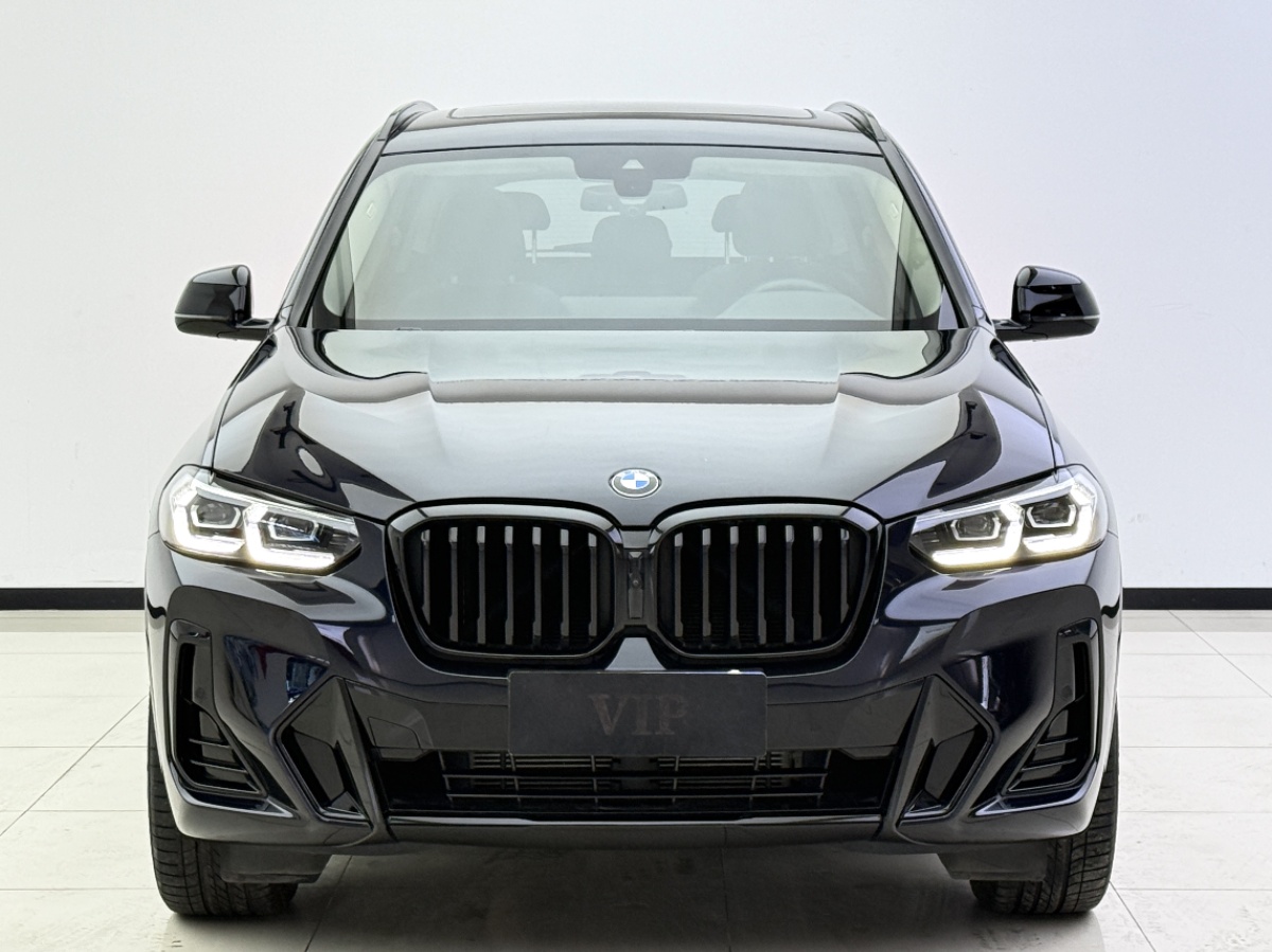 BMW X3 2023 car image #2