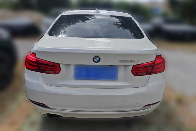 BMW 3 Series 2017 #6 BMW 3 Series 2017 car image #6