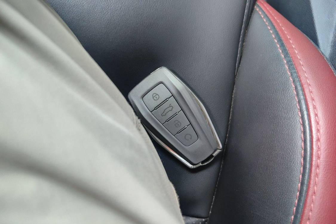 GEELY Coolray 2019 #30 GEELY Coolray 2019 car image #30