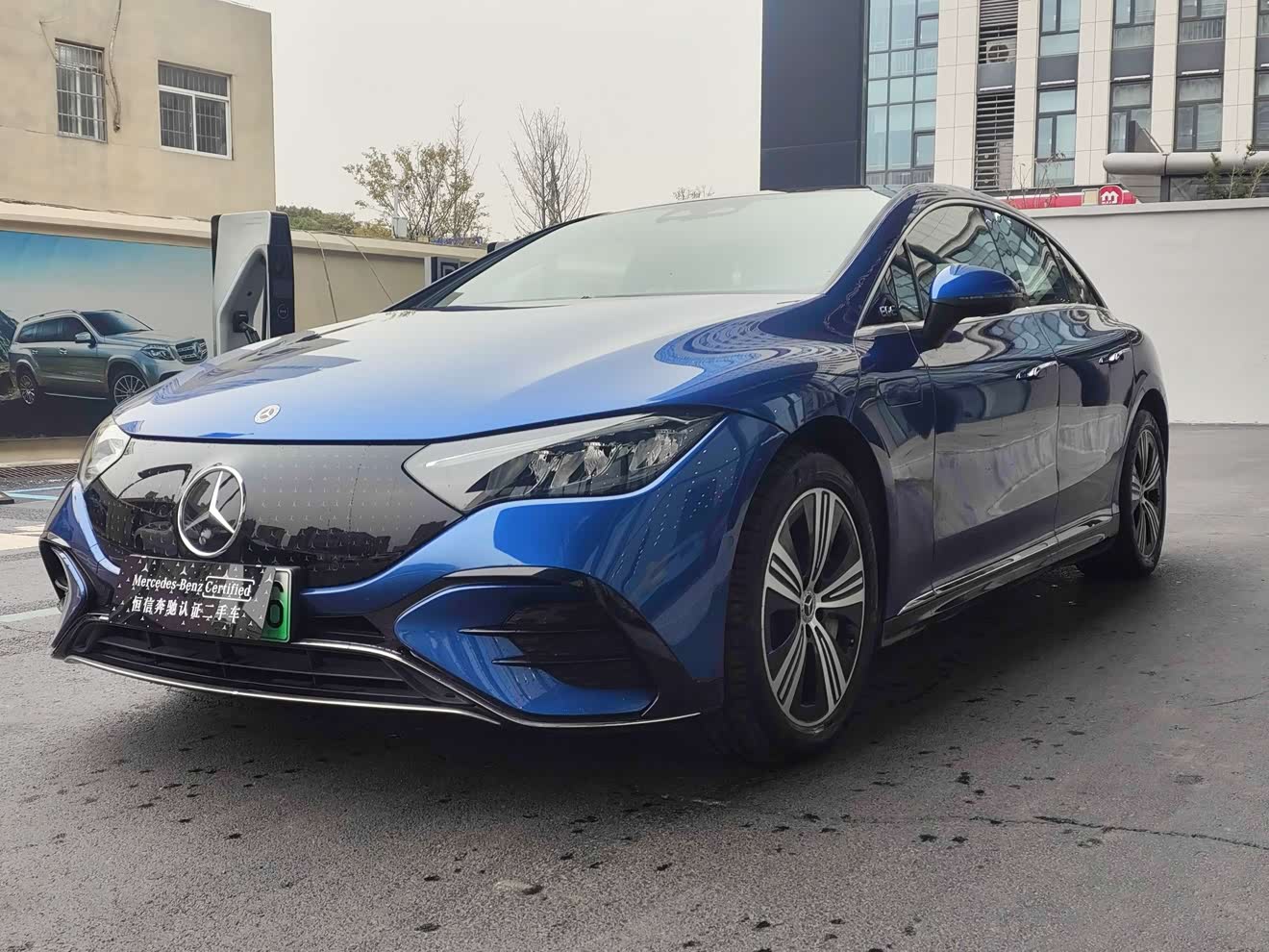 Mercedes-Benz EQE Class 2022 car image 