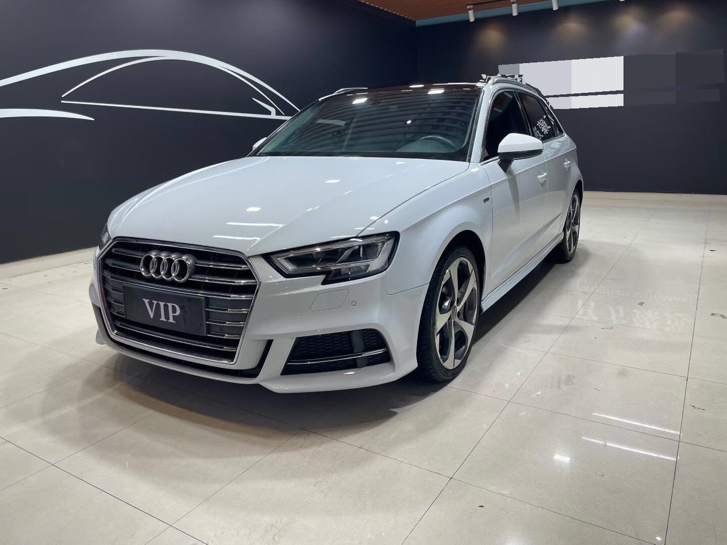 2020 2020 car image
