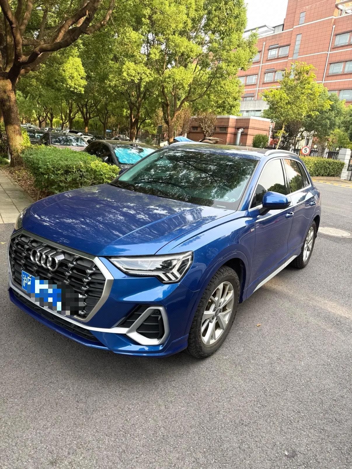 2019 2019 car image