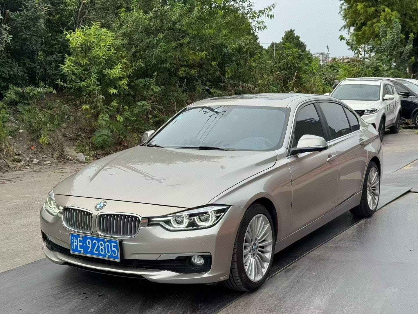 BMW 3 Series 2018 BMW 3 Series 2018 car image