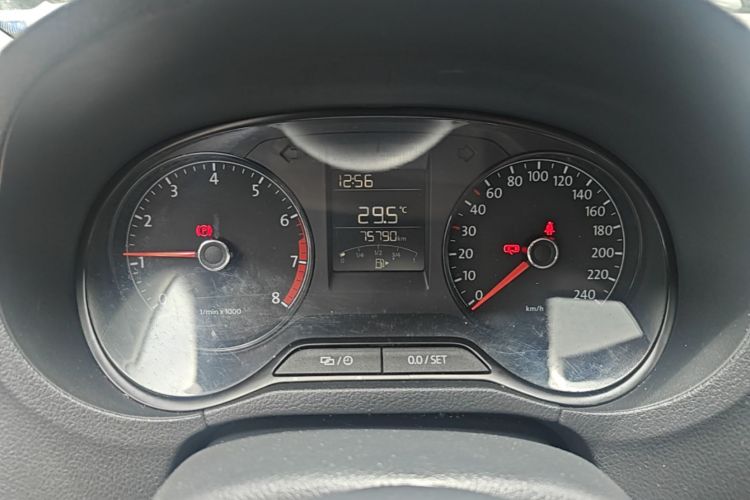 Volkswagen Polo 2015 #12 Volkswagen Polo 2015 car image #12