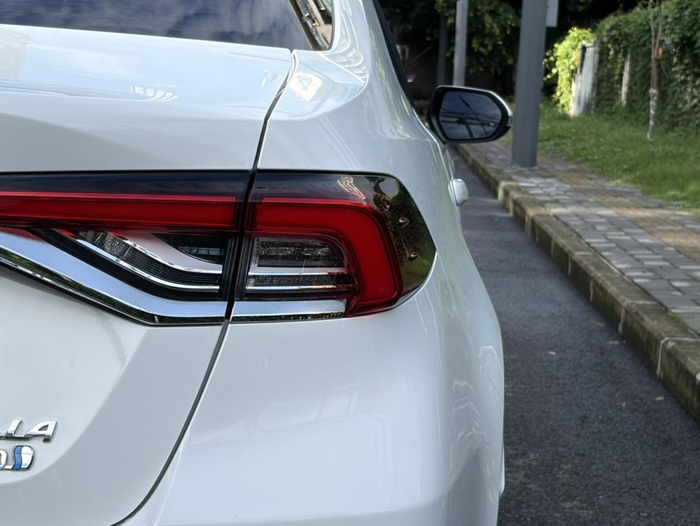Toyota Corolla 2023 car image #9