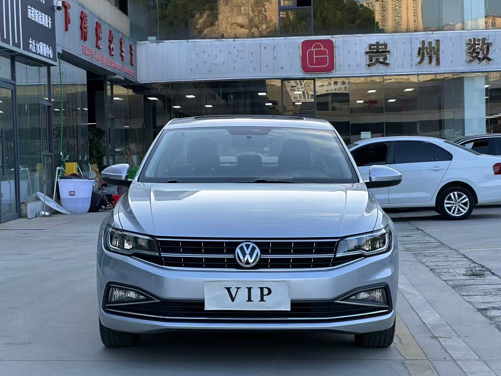 Volkswagen Bora 2019 car image #2