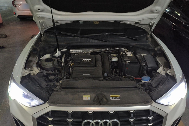 Audi Q3 2021 #18 Audi Q3 2021 car image #18