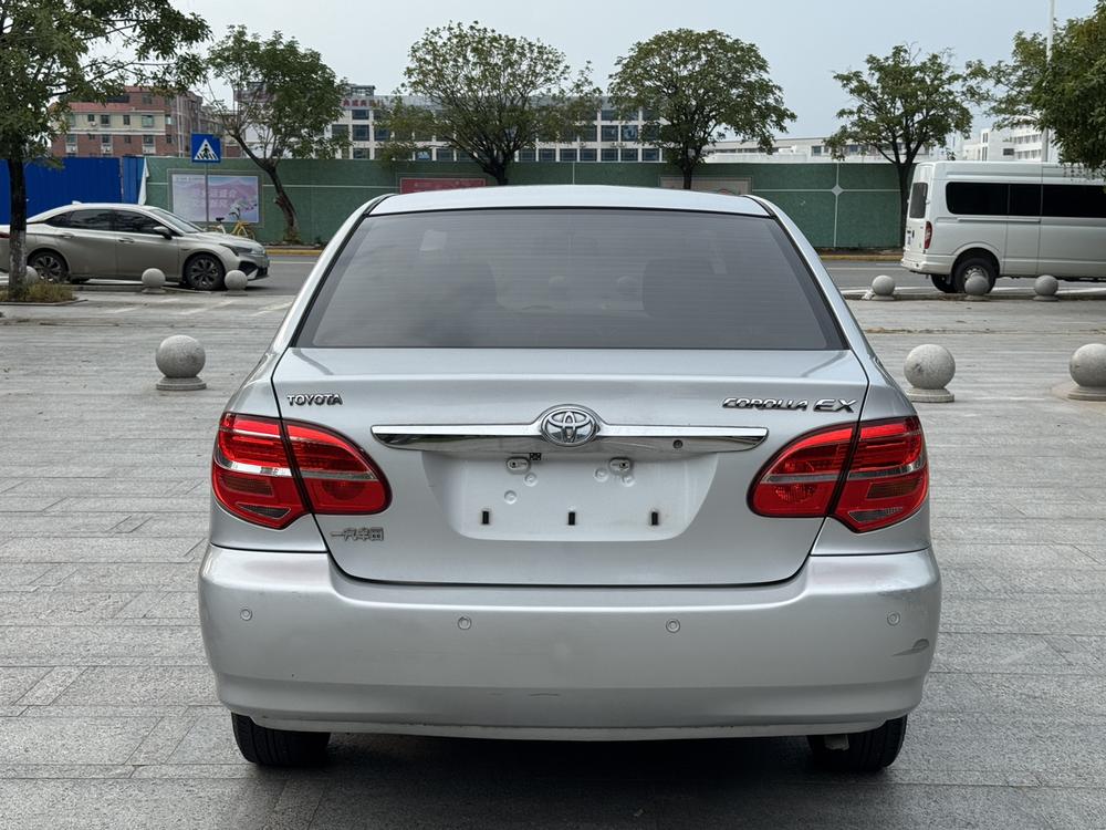 Toyota Corolla (Classic) 2015 #5 Toyota Corolla (Classic) 2015 car image #5