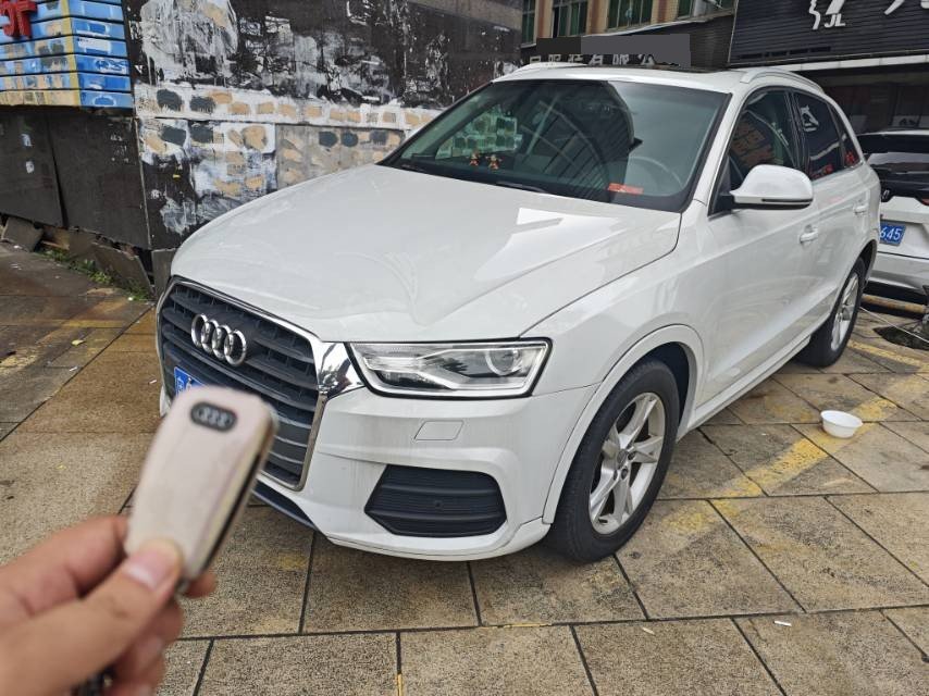 Audi Q3 2018 car image 
