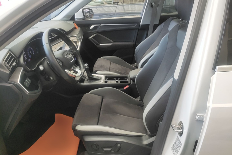 Audi Q3 2019 #19 Audi Q3 2019 immagine di auto #19