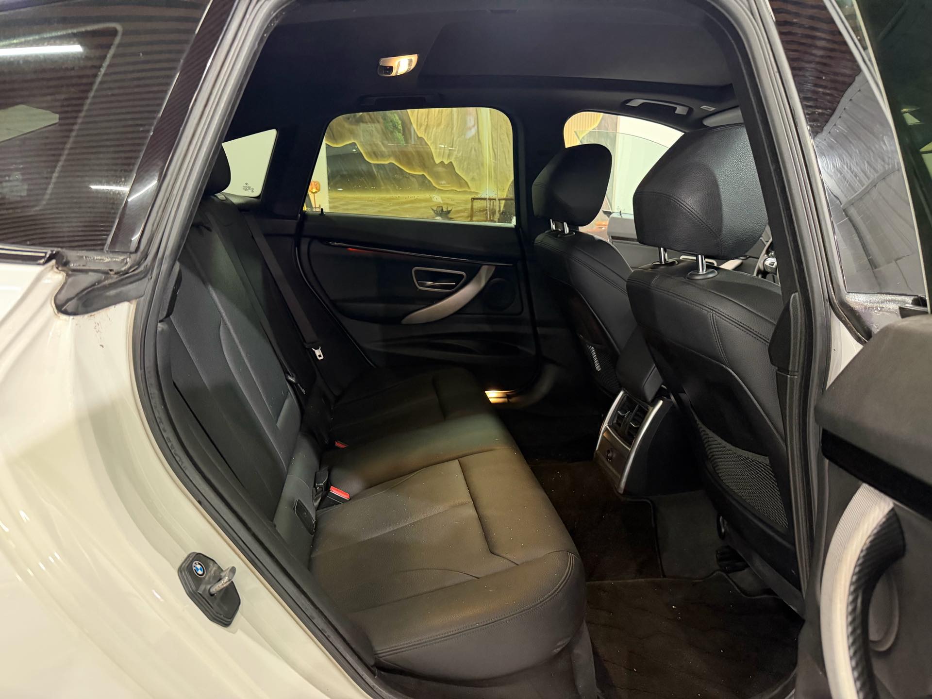 BMW 3 Series GT 2016 car image #6