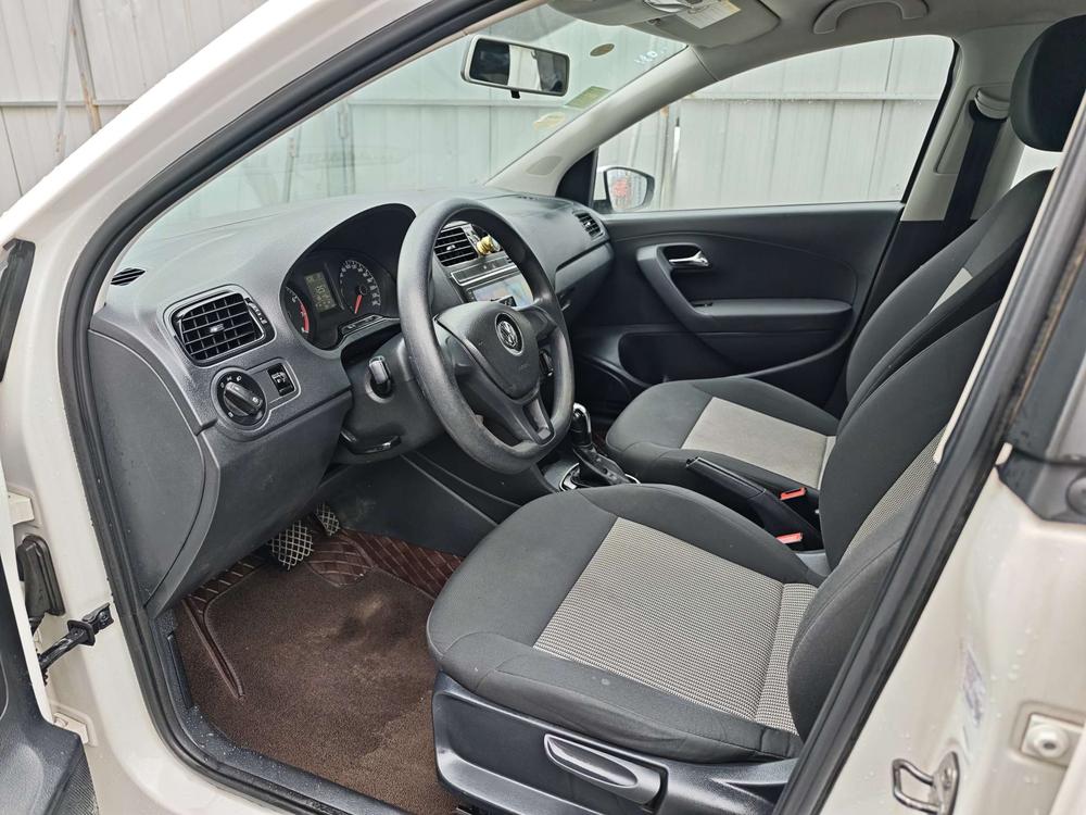 Volkswagen Polo 2016 #11 Volkswagen Polo 2016 car image #11