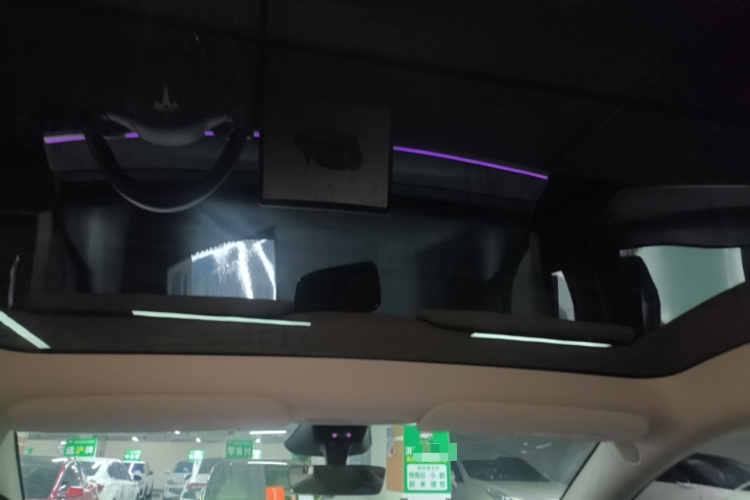 Tesla Model Y 2024 car image #18