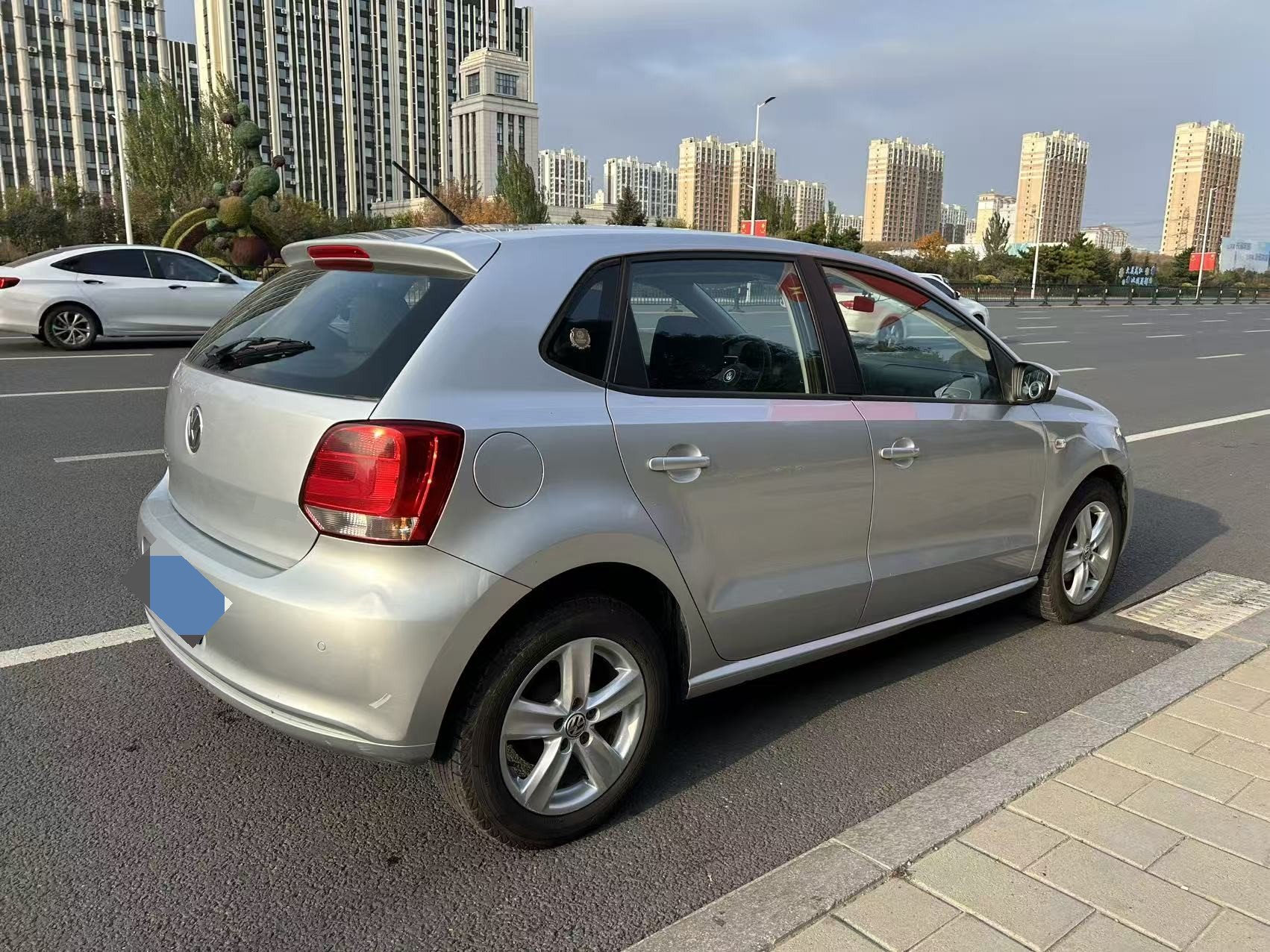 Volkswagen Polo 2012 #9 Volkswagen Polo 2012 car image #9