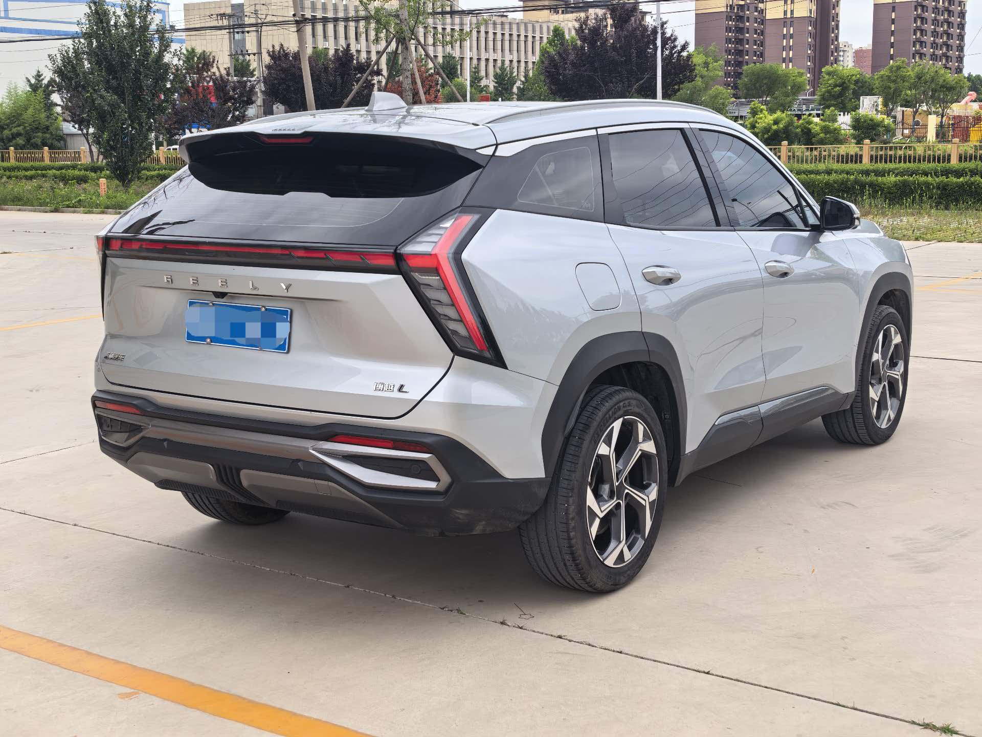 GEELY Boyue L 2024 car image #9
