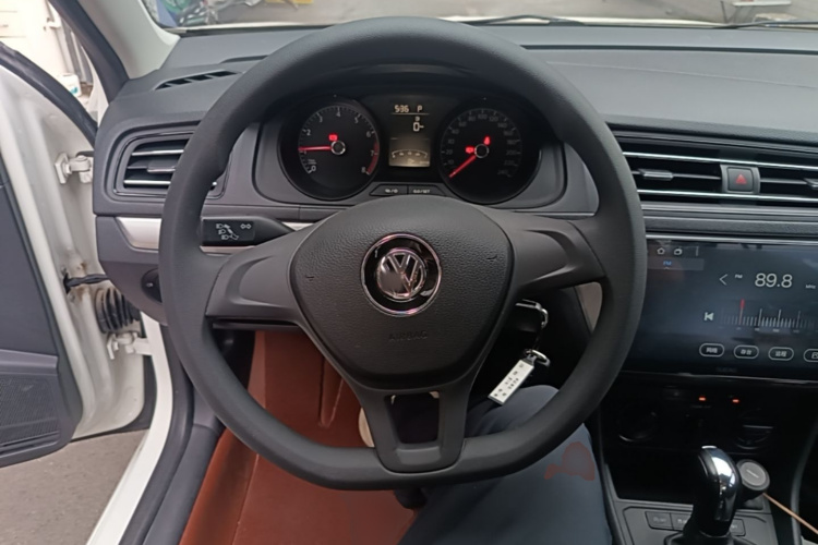 Volkswagen Lavida 2021 car image #11