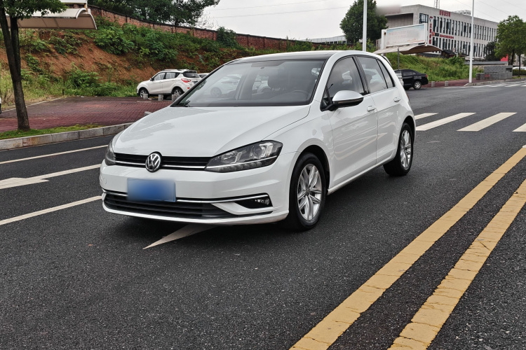 Volkswagen Golf 2018 #2 Volkswagen Golf 2018 car image #2