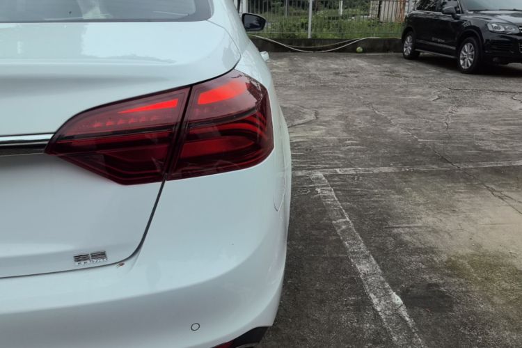 GEELY Emgrand 2020 car image #8