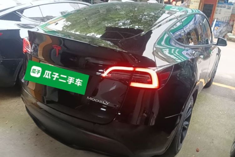 Tesla Model Y 2021 #5 Tesla Model Y 2021 immagine di auto #5