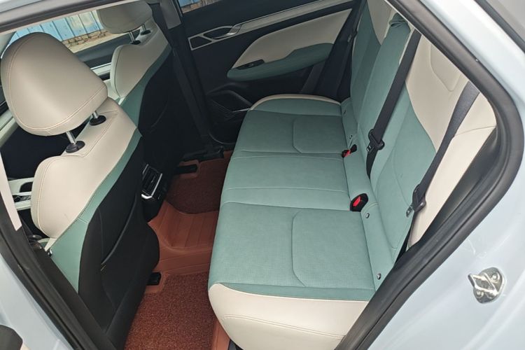 GEELY Emgrand L HiP 2022 #17 GEELY Emgrand L HiP 2022 car image #17