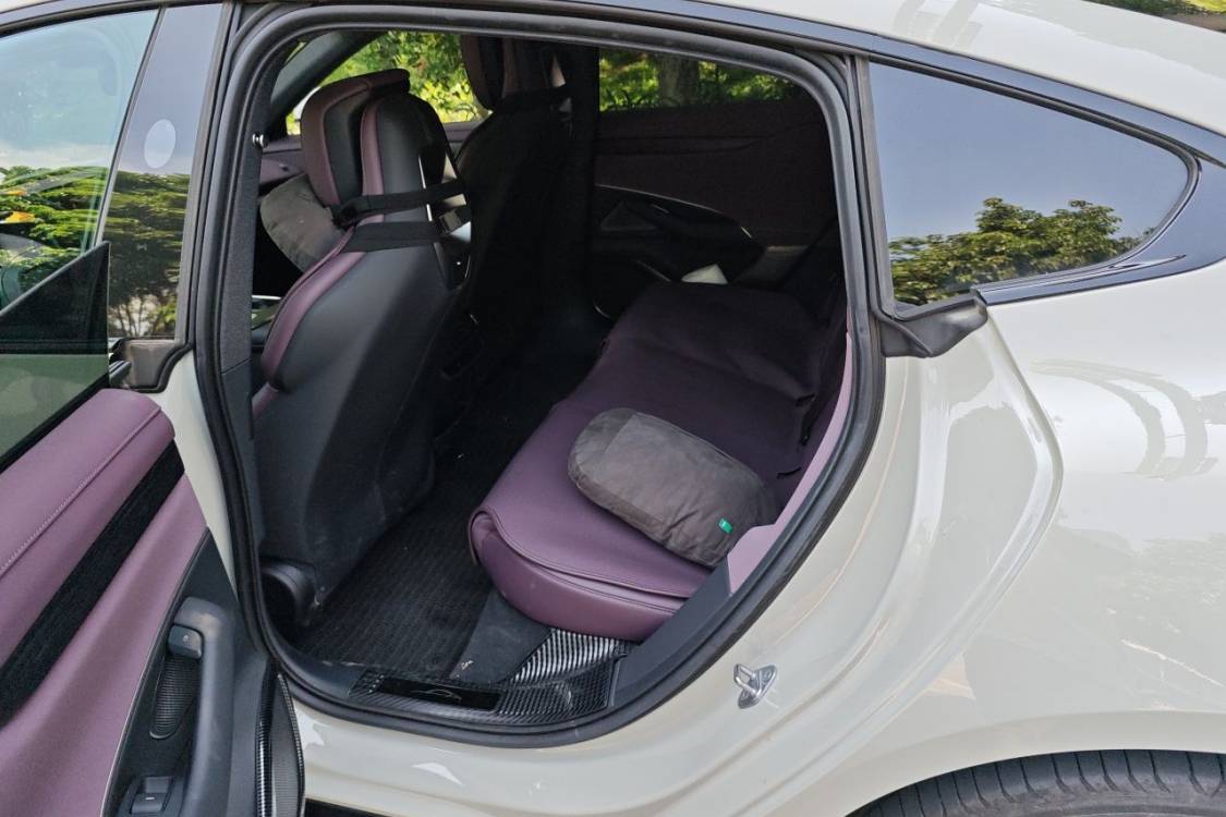 MI SU7 2025 car image #20