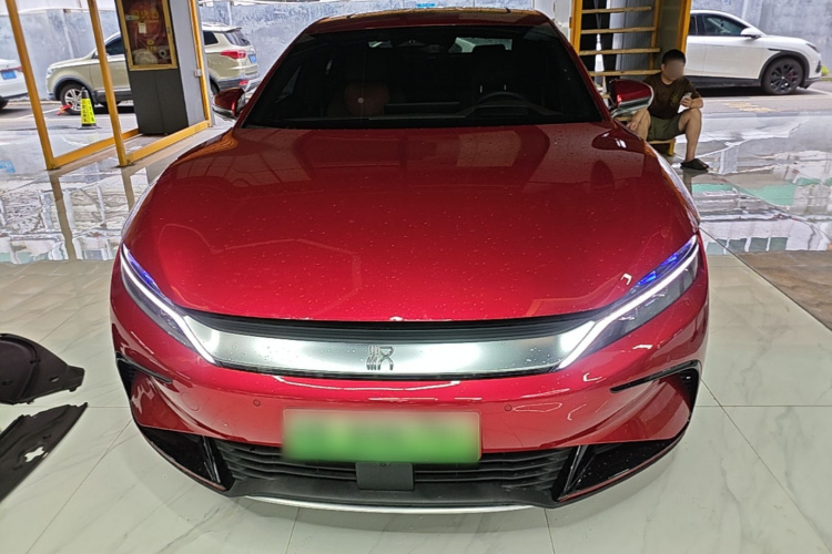 BYD Han 2022 car image #3
