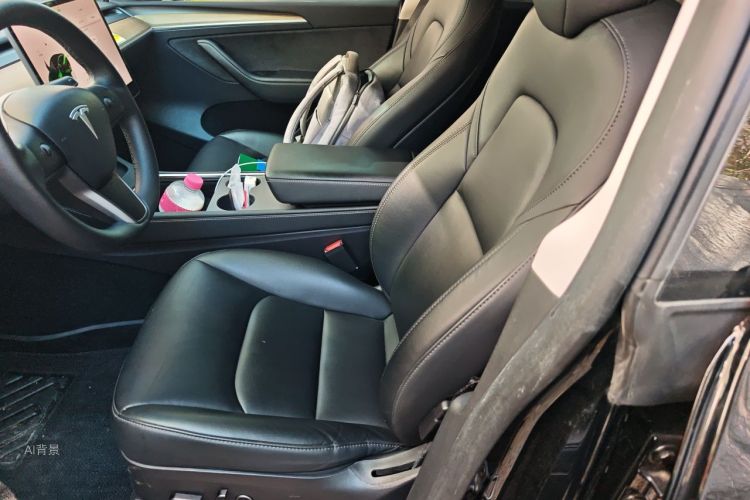 Tesla Model Y 2023 #17 Tesla Model Y 2023 car image #17