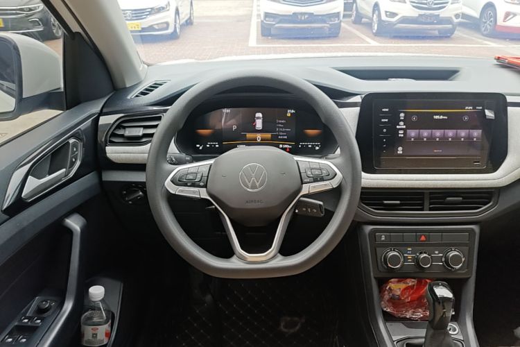 Volkswagen Tharu 2025 #11 Volkswagen Tharu 2025 car image #11
