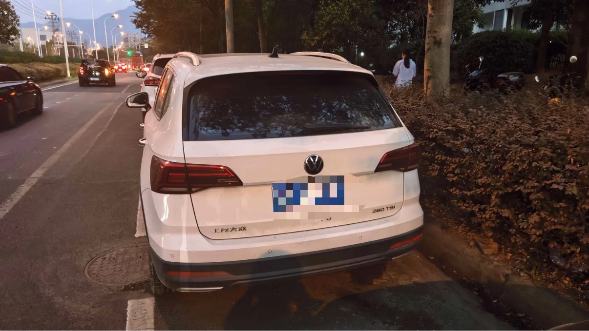 2022 #5 2022 immagine di auto #5