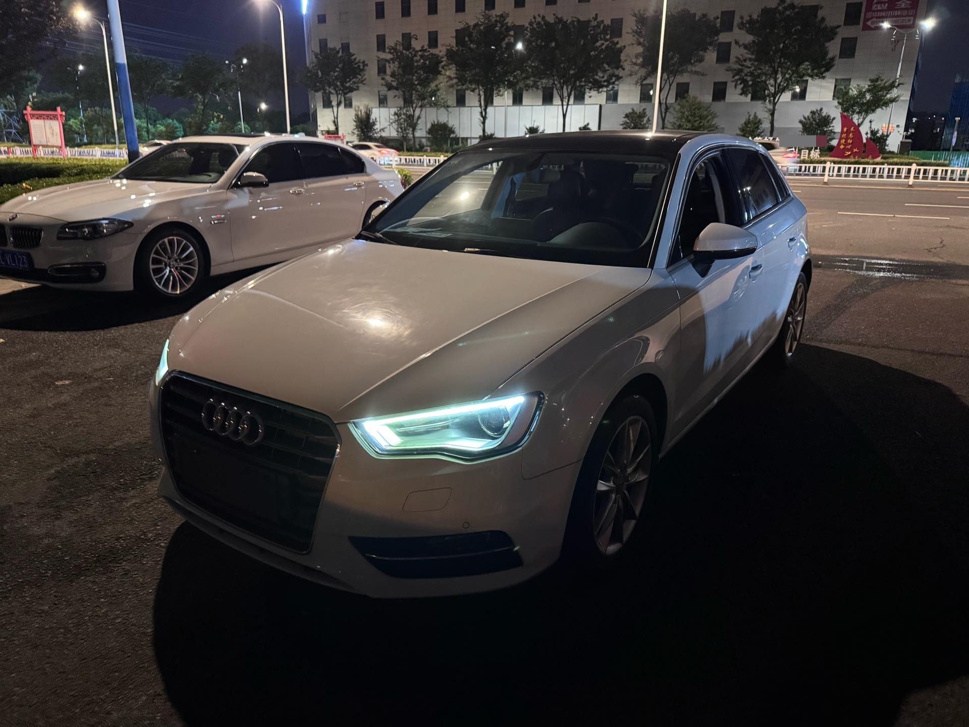 2015 2015 car image