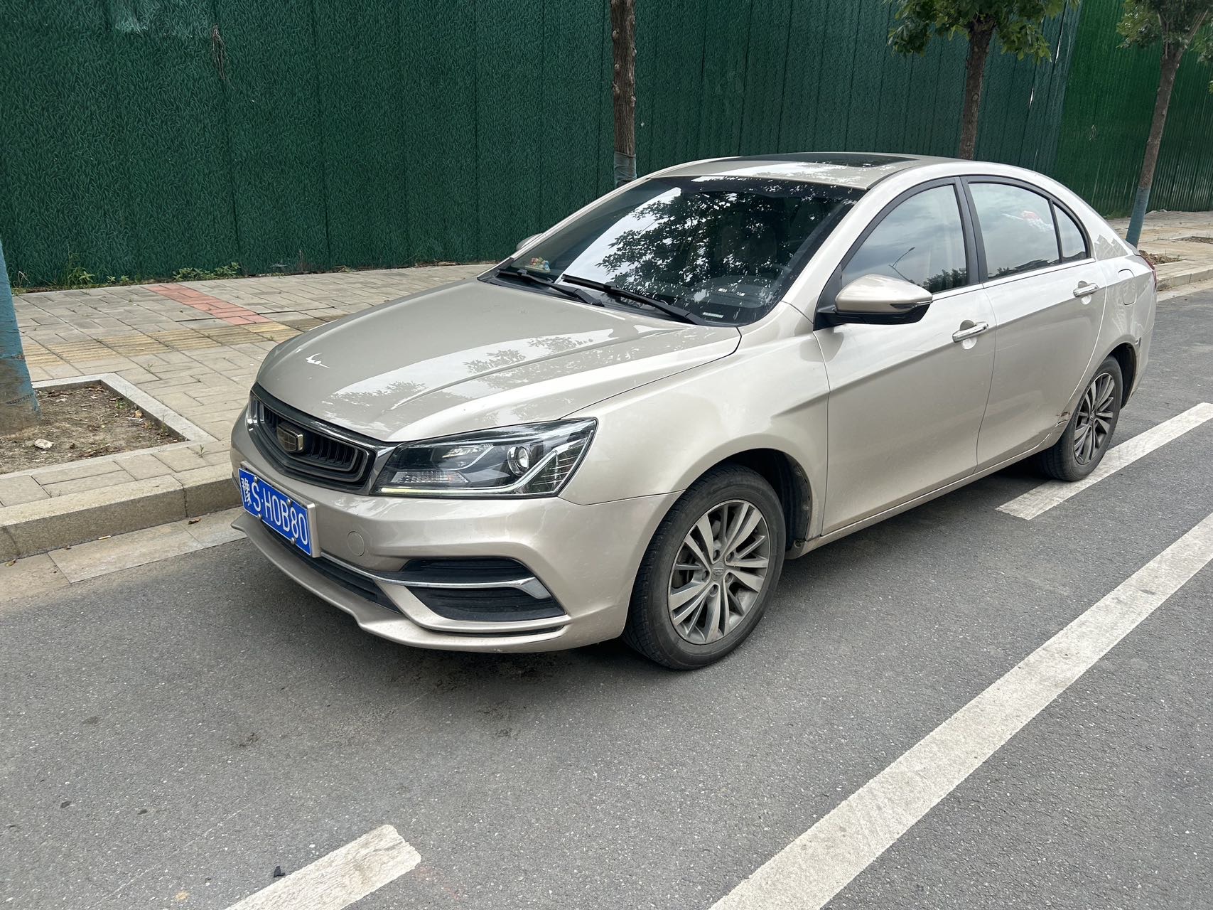 GEELY Emgrand 2018 car image 